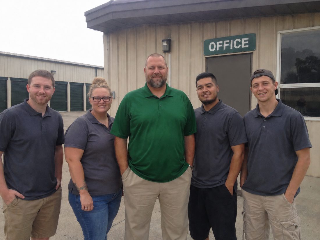 Pest control professionals in Chattanooga, TN